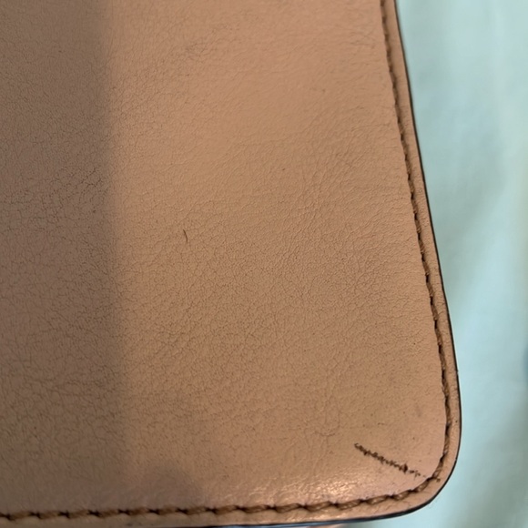 Rebecca Minkoff Chevron Quilted Small Love Crossbody with matching wallet - Picture 6 of 12